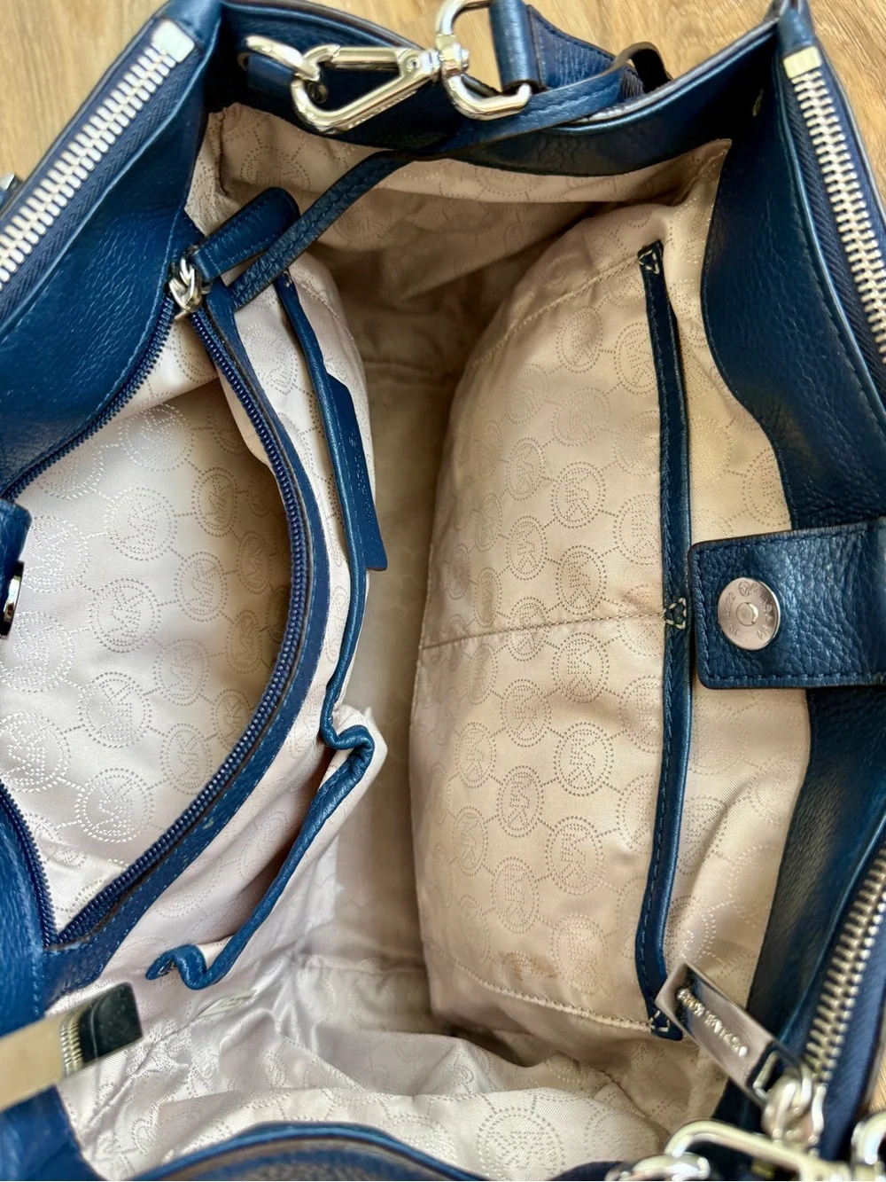 Michael Kors Audrey Large Navy Pebbled Leather Satchel Shoulder Bag